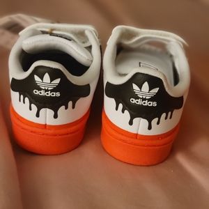 Brand new Adidas toddler size 5